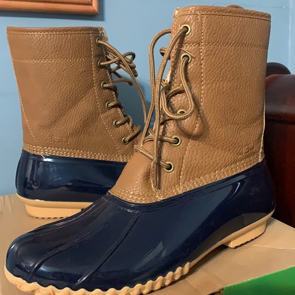 JBU Shoes - Only worn once, rain boot, blue and tan size 9